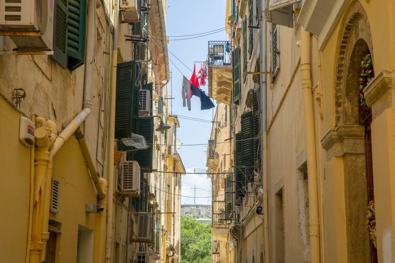 Andrew'S Old Town Apartment By Corfuescapes Corfu  Экстерьер фото